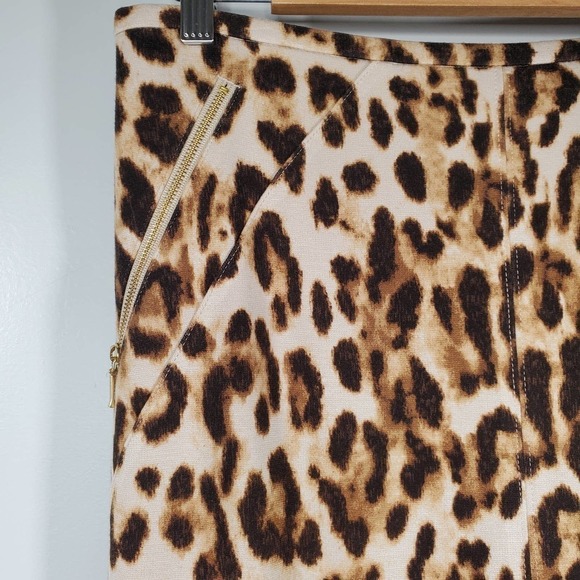 Chico's Leopard Print Pencil Skirt Tan Black Size .5 / Small - Picture 2 of 10